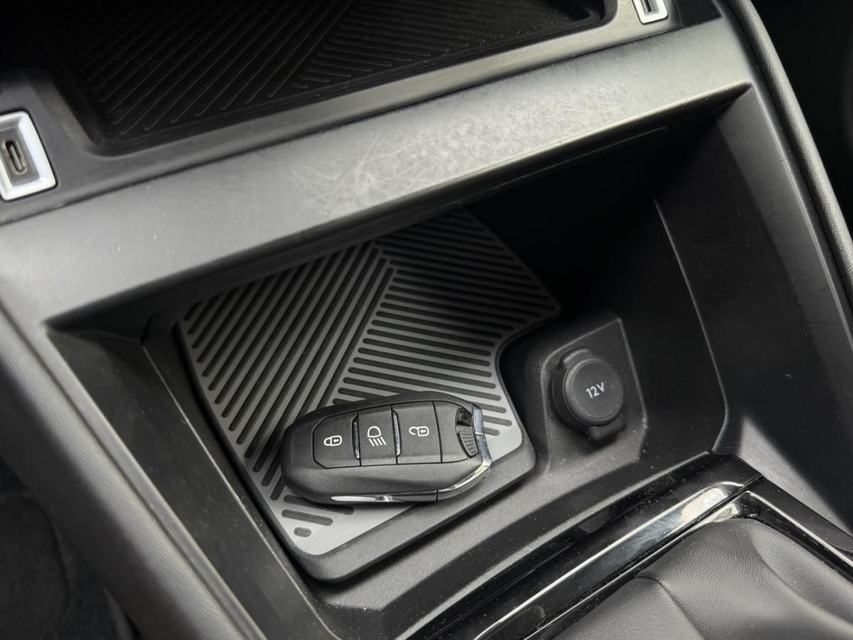 citroen-c4-2023-gasolina-1199cc