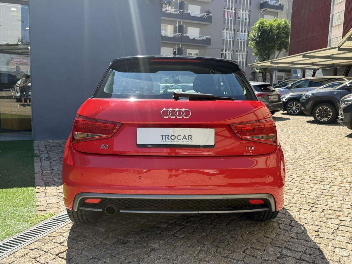 audi-a1-sportback-2014-diesel-1598cc