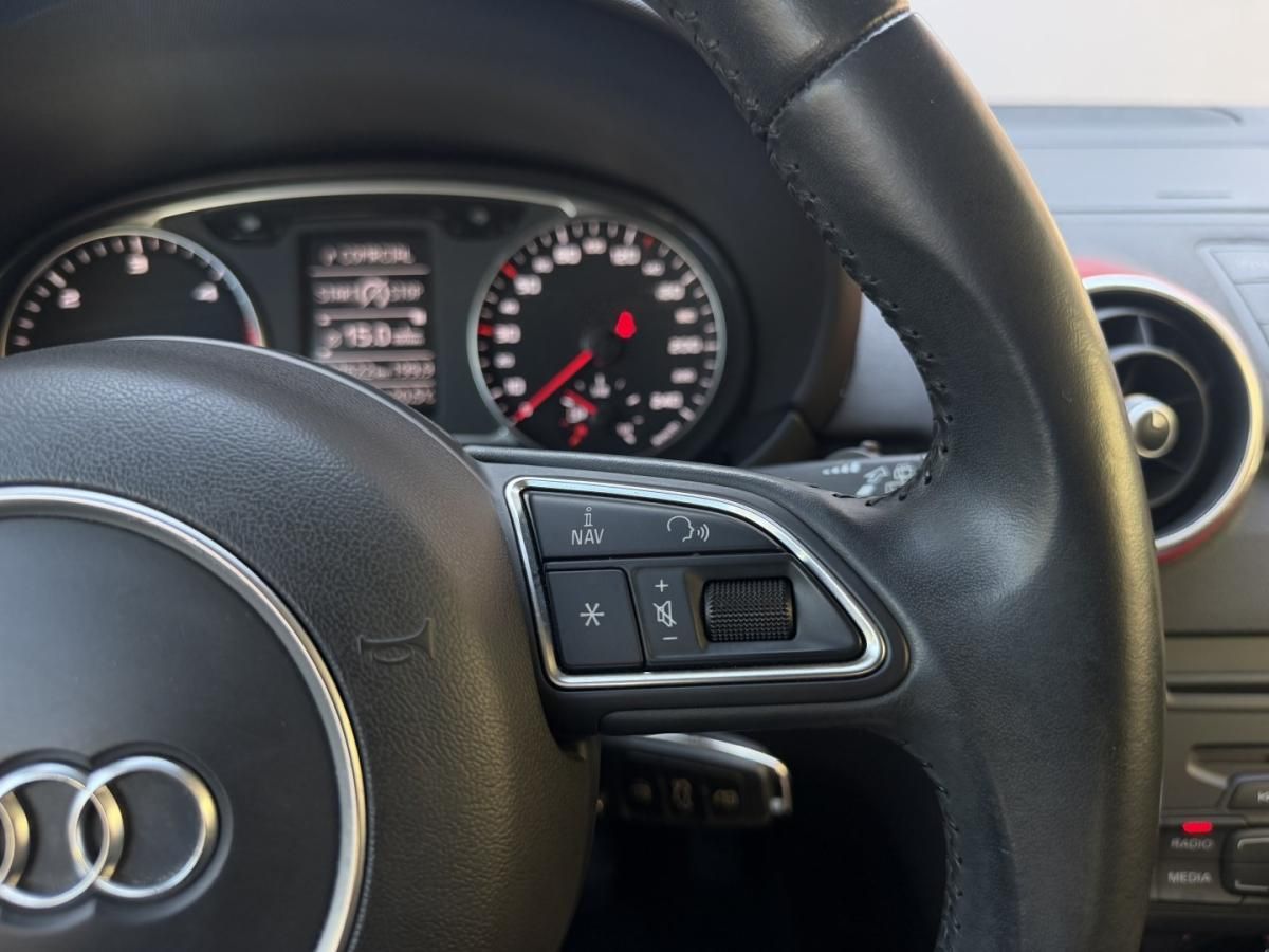 audi-a1-sportback-2014-diesel-1598cc