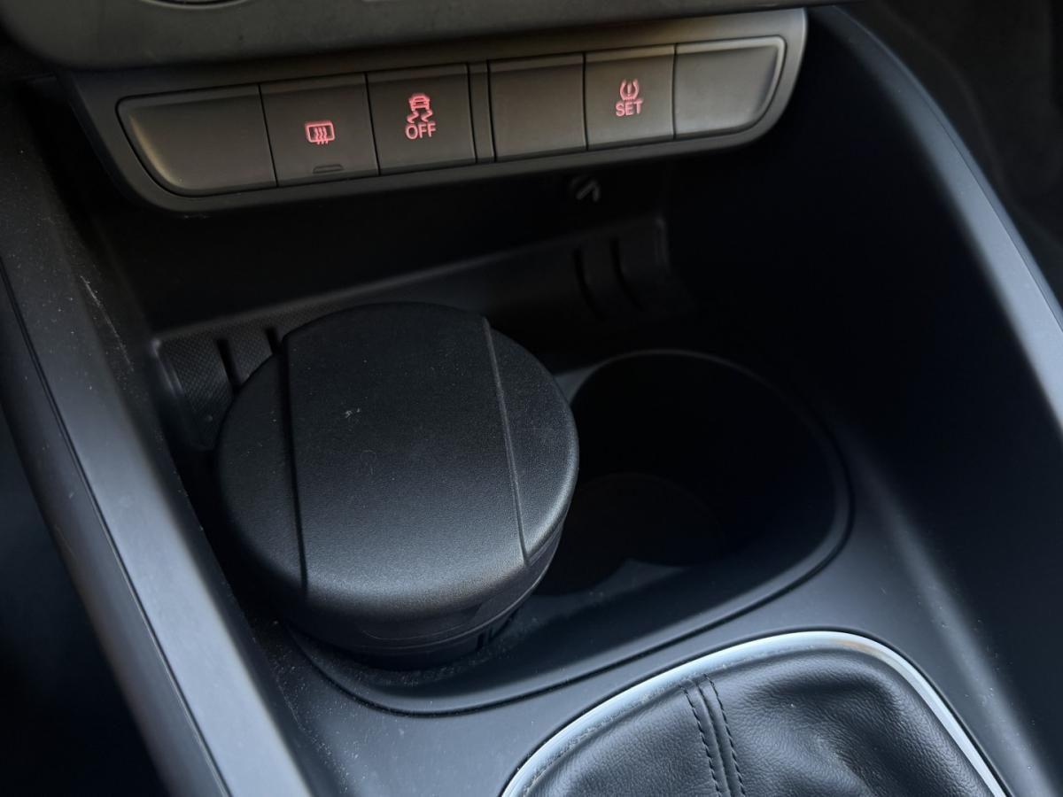 audi-a1-sportback-2014-diesel-1598cc