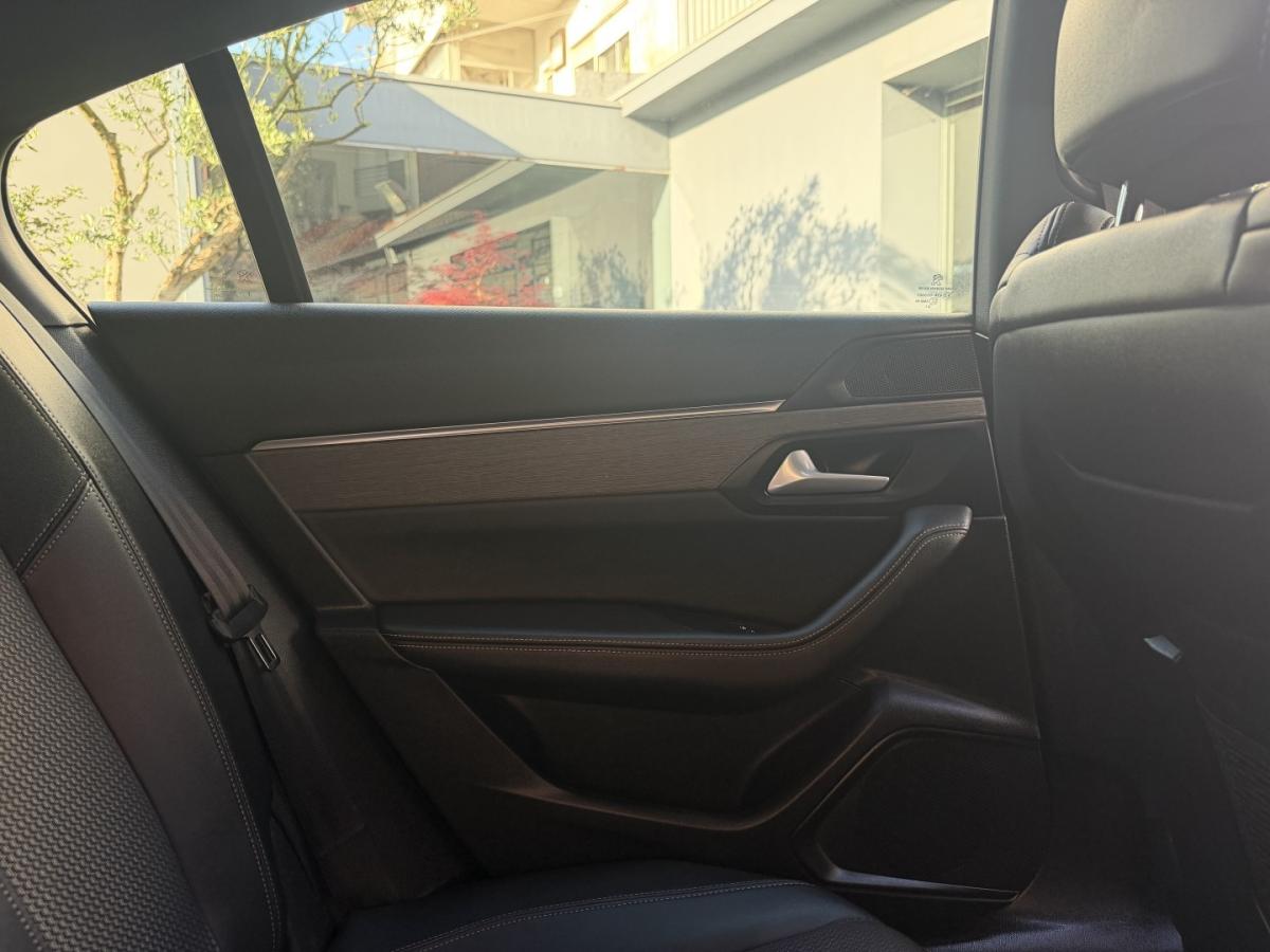 peugeot-508-2021-hibrido-1598cc