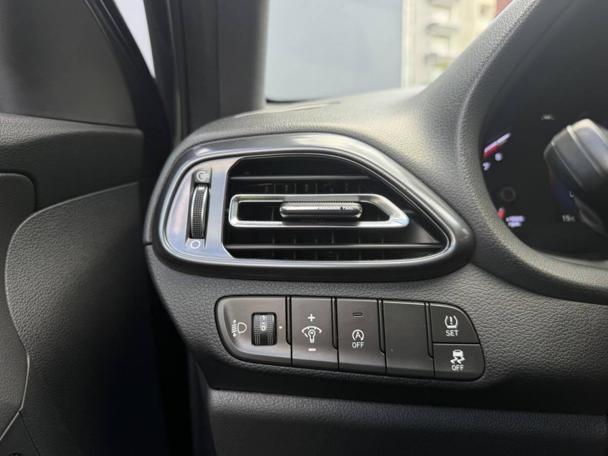 hyundai-i30-2021-gasolina-998cc
