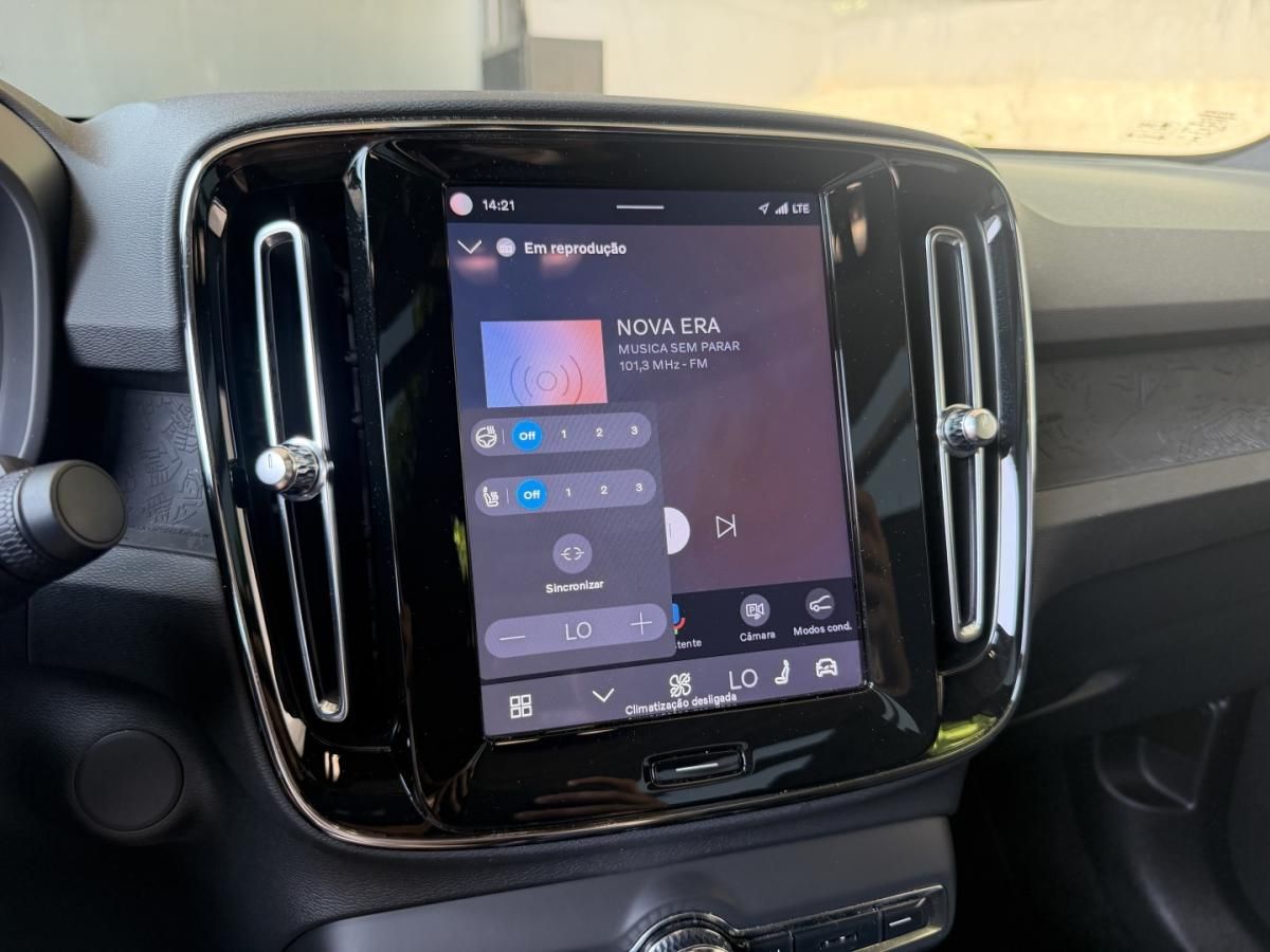 volvo-c40-2023-eletrico-0cc
