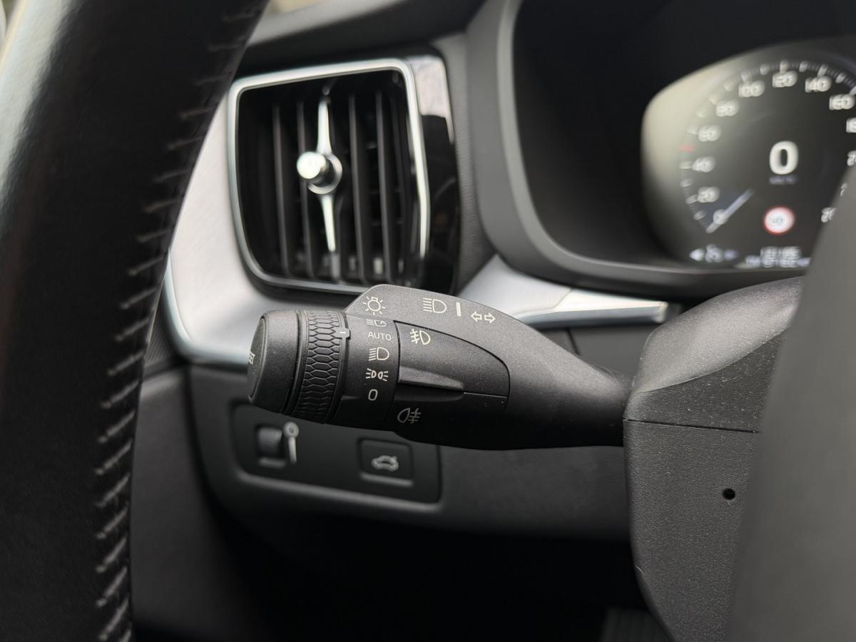 volvo-xc60-2020-diesel-1969cc