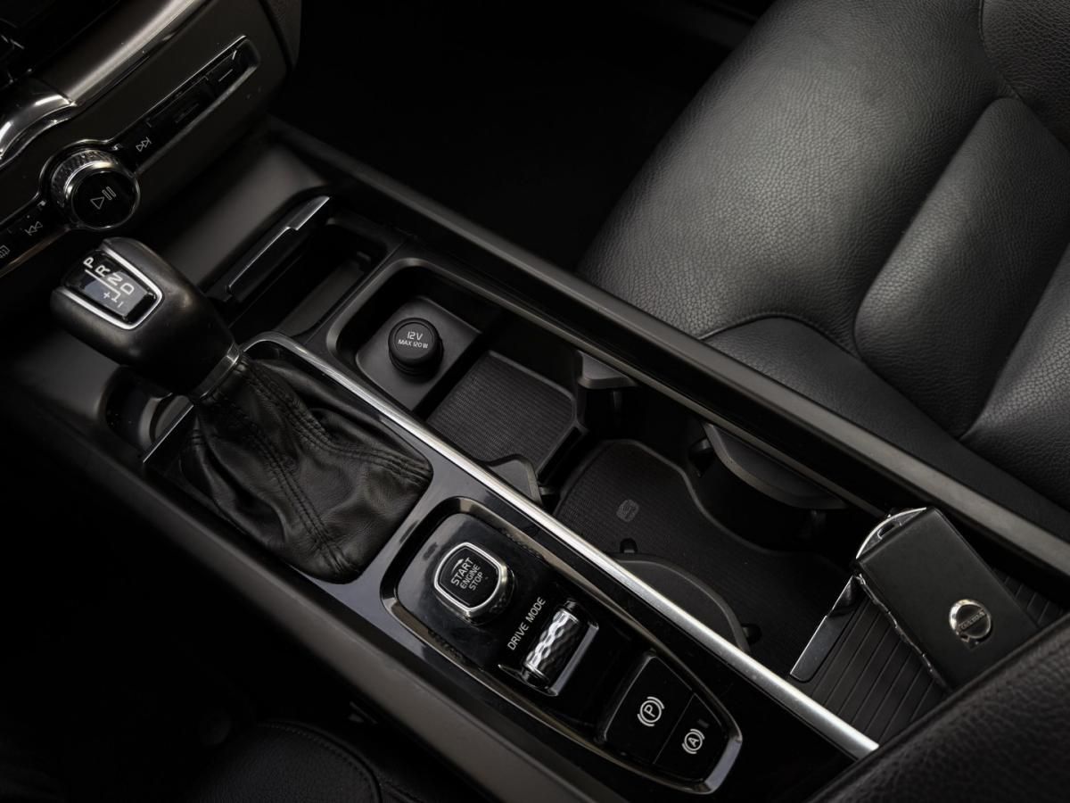 volvo-xc60-2020-diesel-1969cc