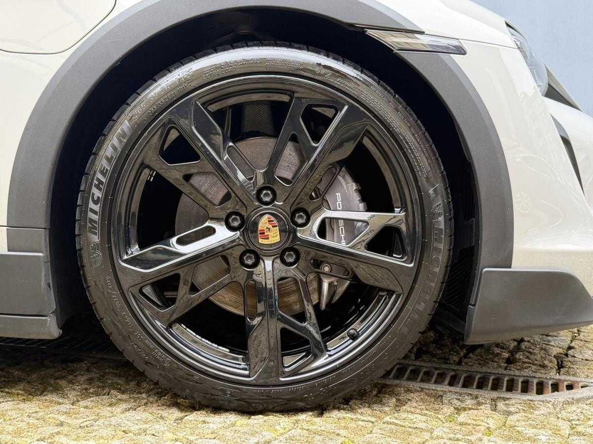 porsche-taycan-2022-eletrico-0cc