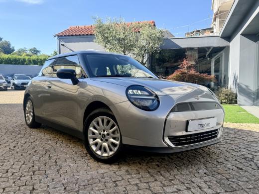 mini-cooper-2024-eletrico-0cc