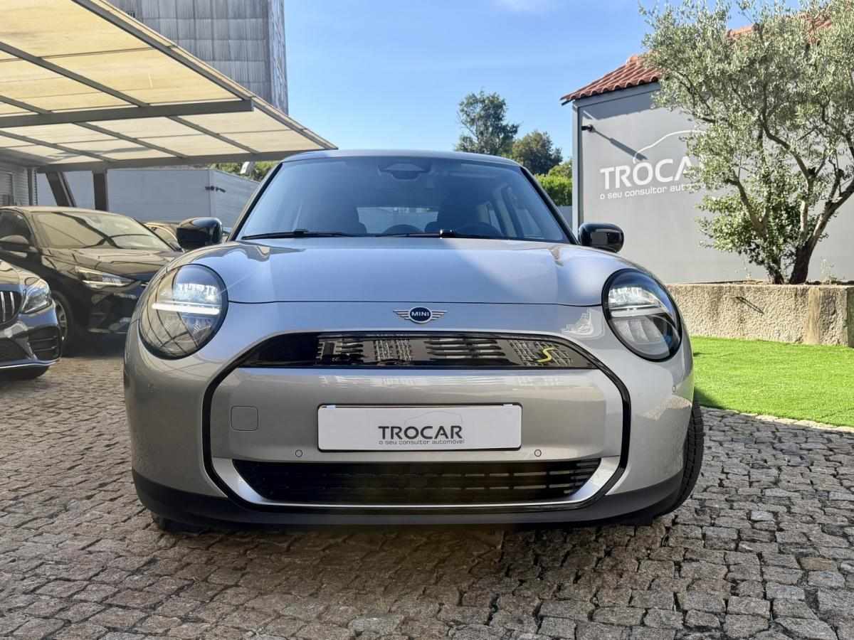 mini-cooper-2024-eletrico-0cc