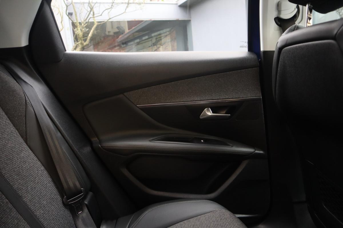 peugeot-3008-2020-diesel-1499cc
