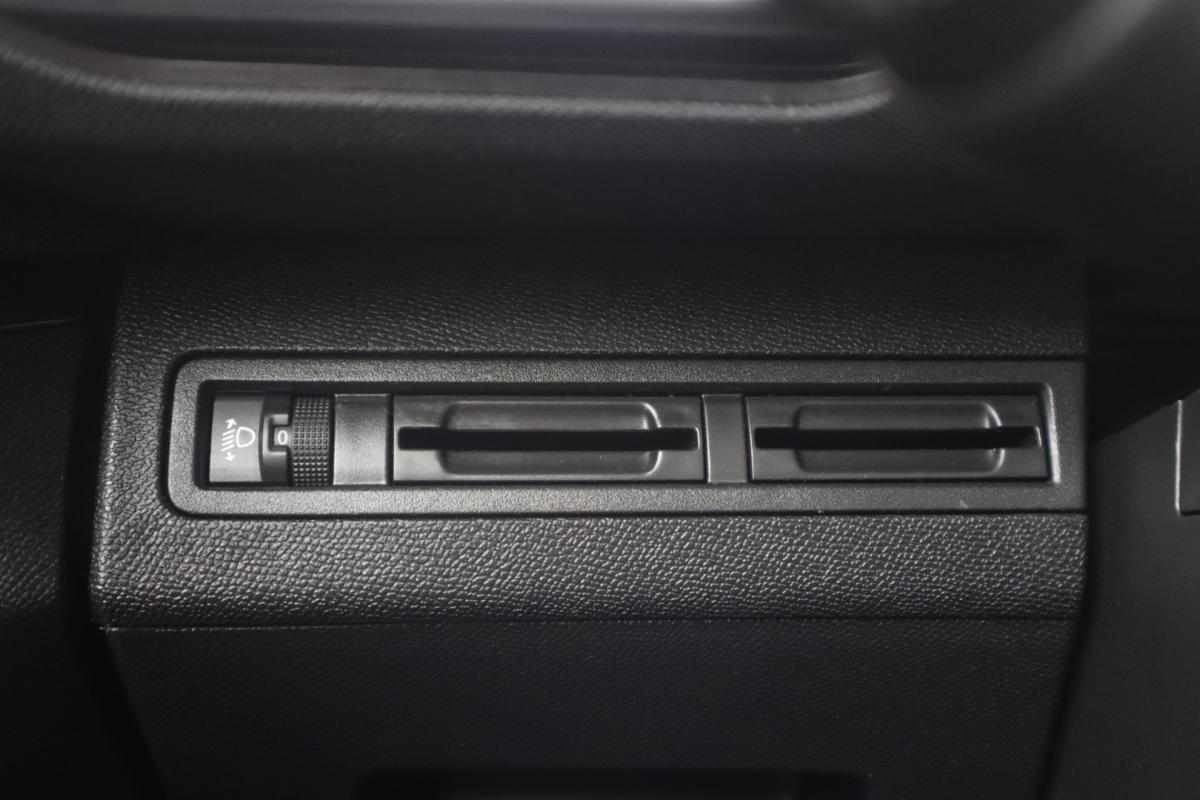 peugeot-3008-2020-diesel-1499cc