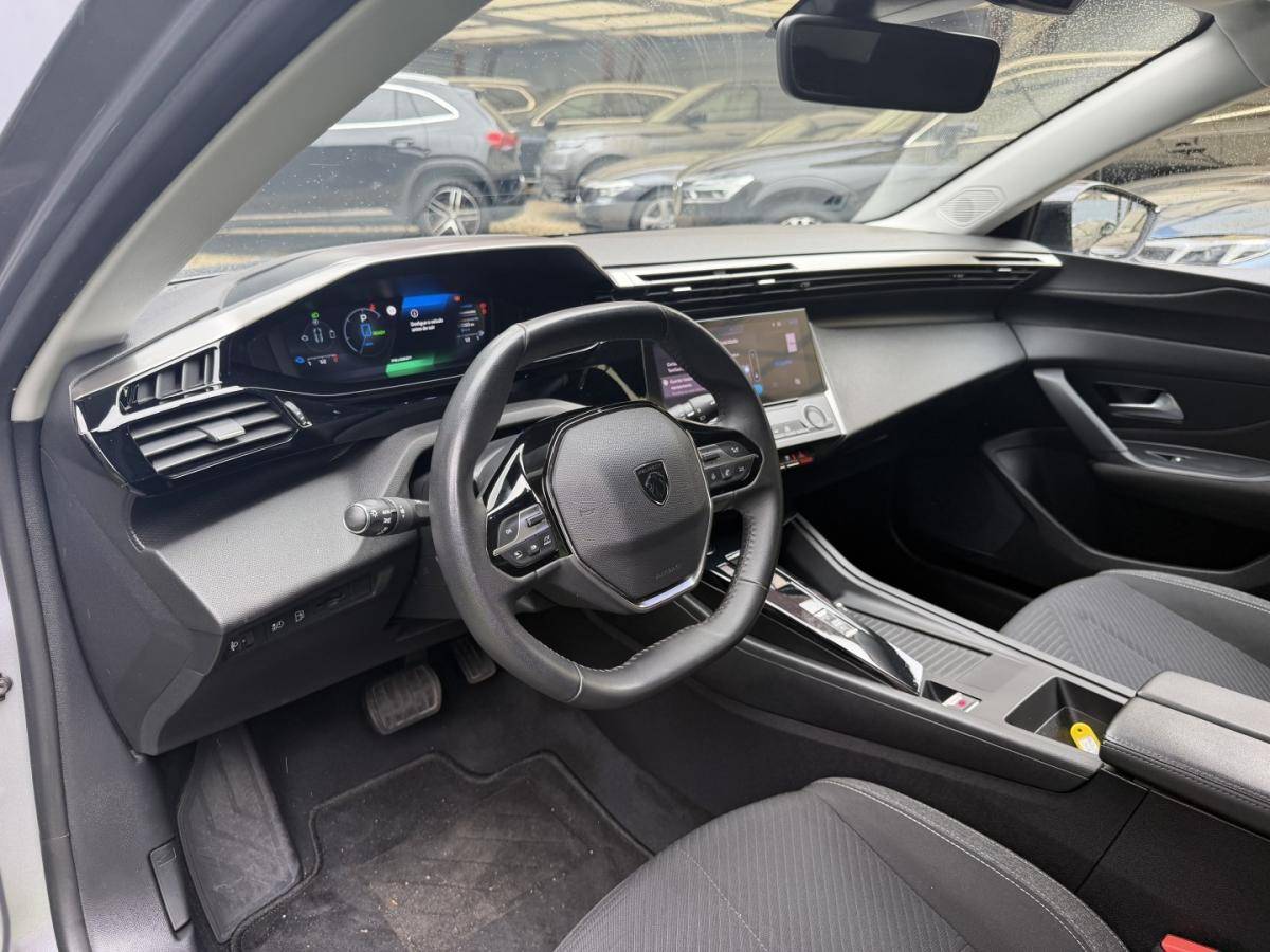peugeot-308-2023-hibrido-1598cc