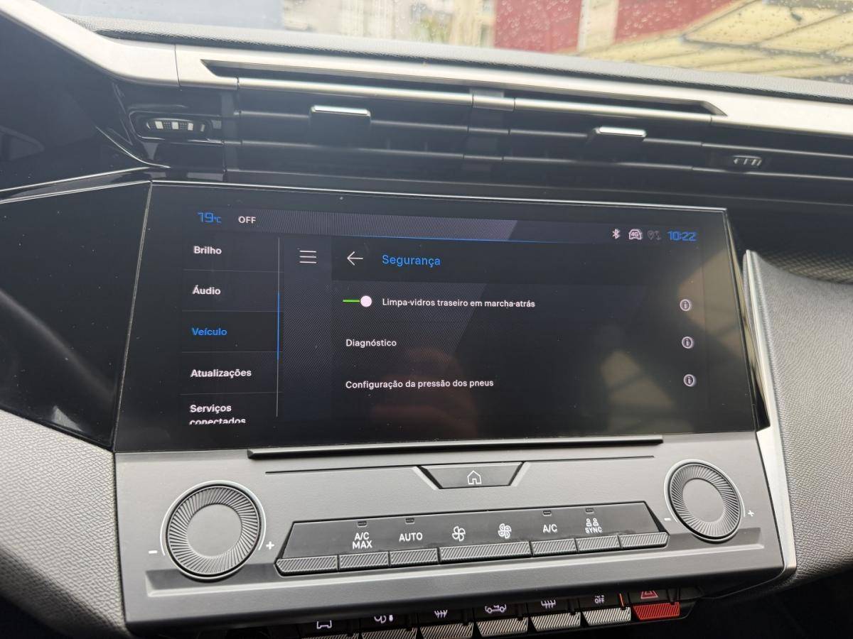 peugeot-308-2023-hibrido-1598cc