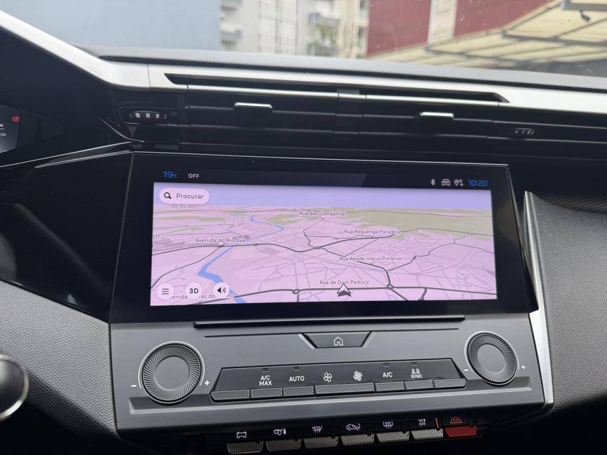 peugeot-308-2023-hibrido-1598cc