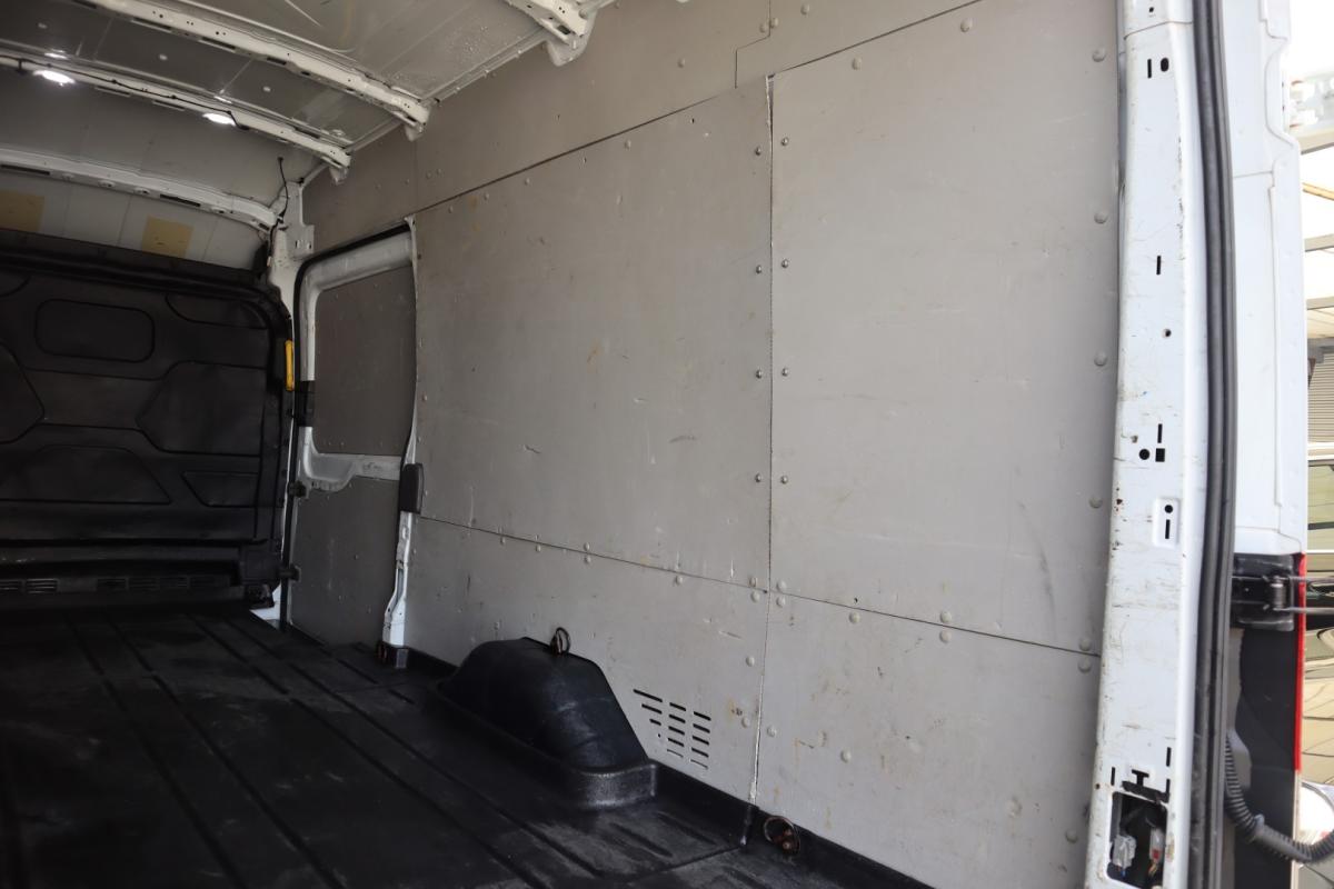 ford-transit-2019-diesel-1995cc