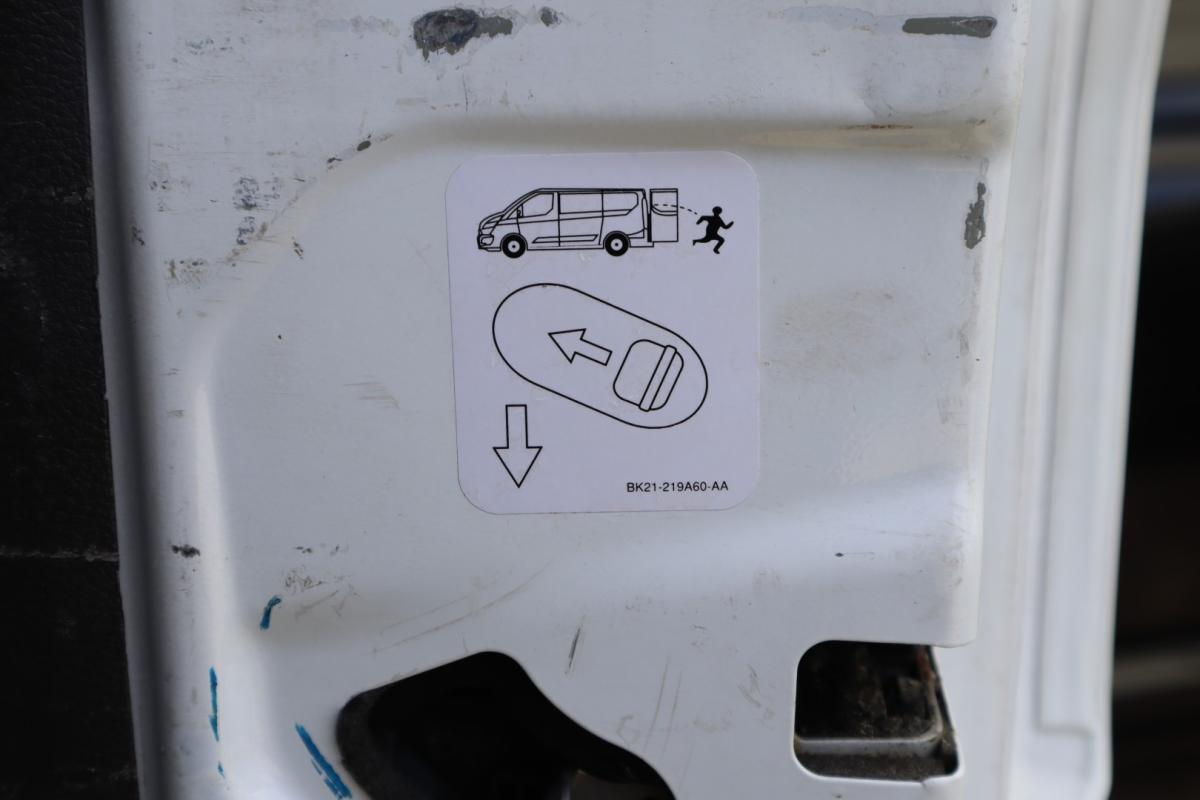 ford-transit-2019-diesel-1995cc