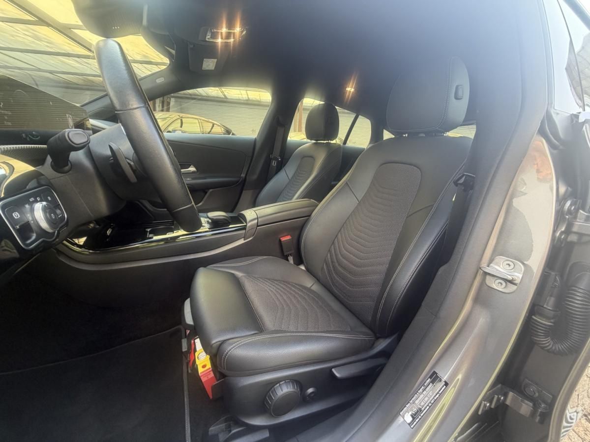 mercedes-benz-cla-2023-hibrido-1332cc
