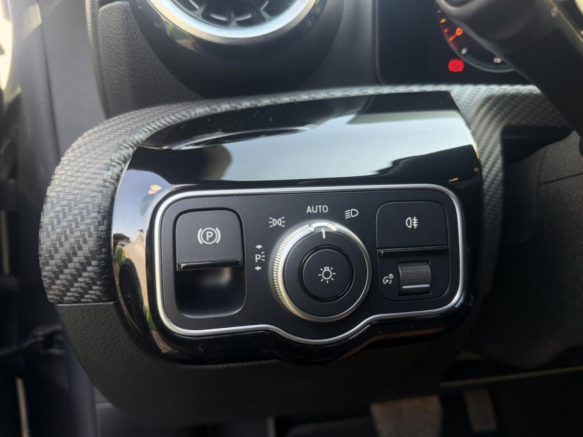 mercedes-benz-cla-2023-hibrido-1332cc