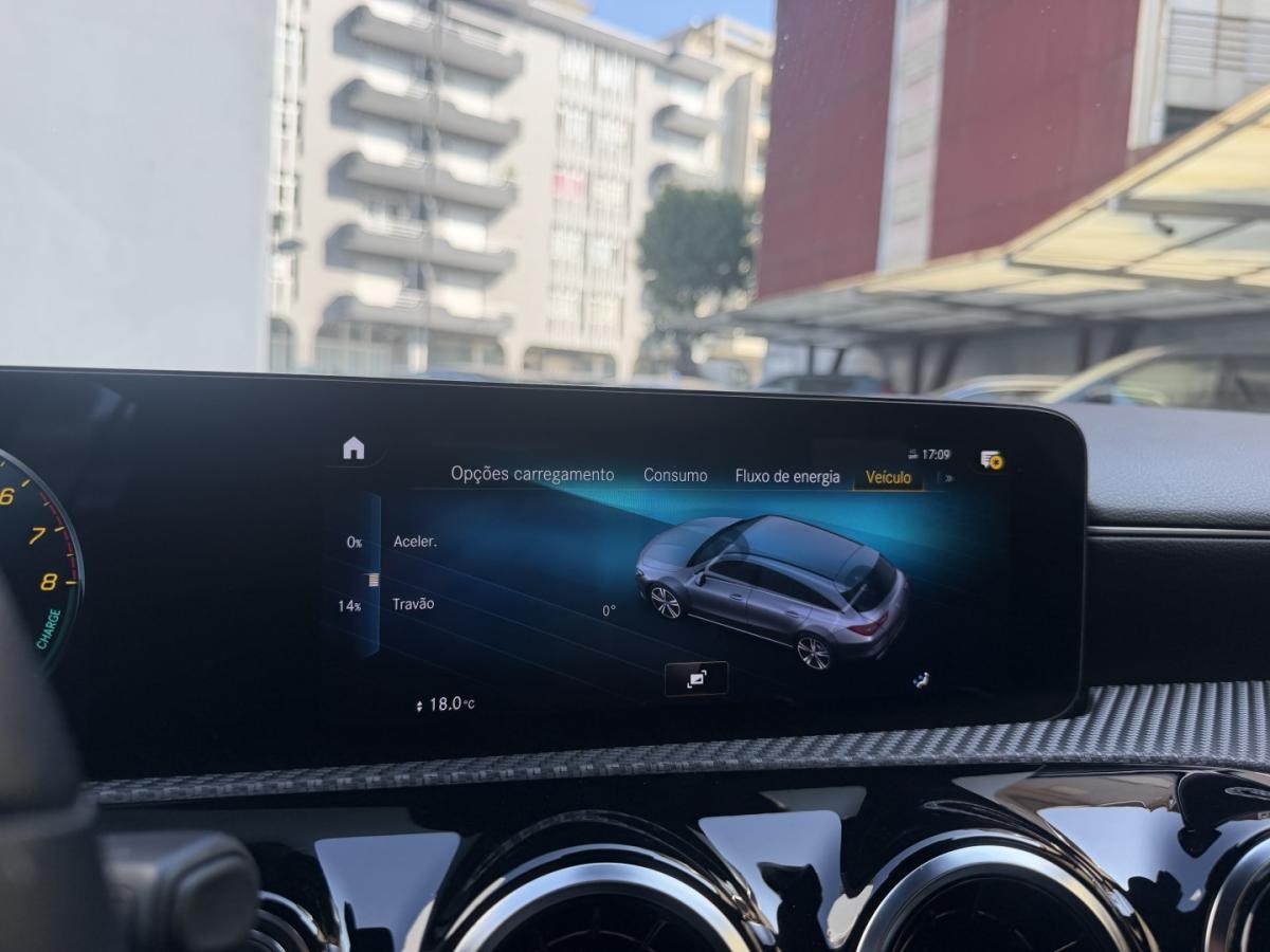 mercedes-benz-cla-2023-hibrido-1332cc