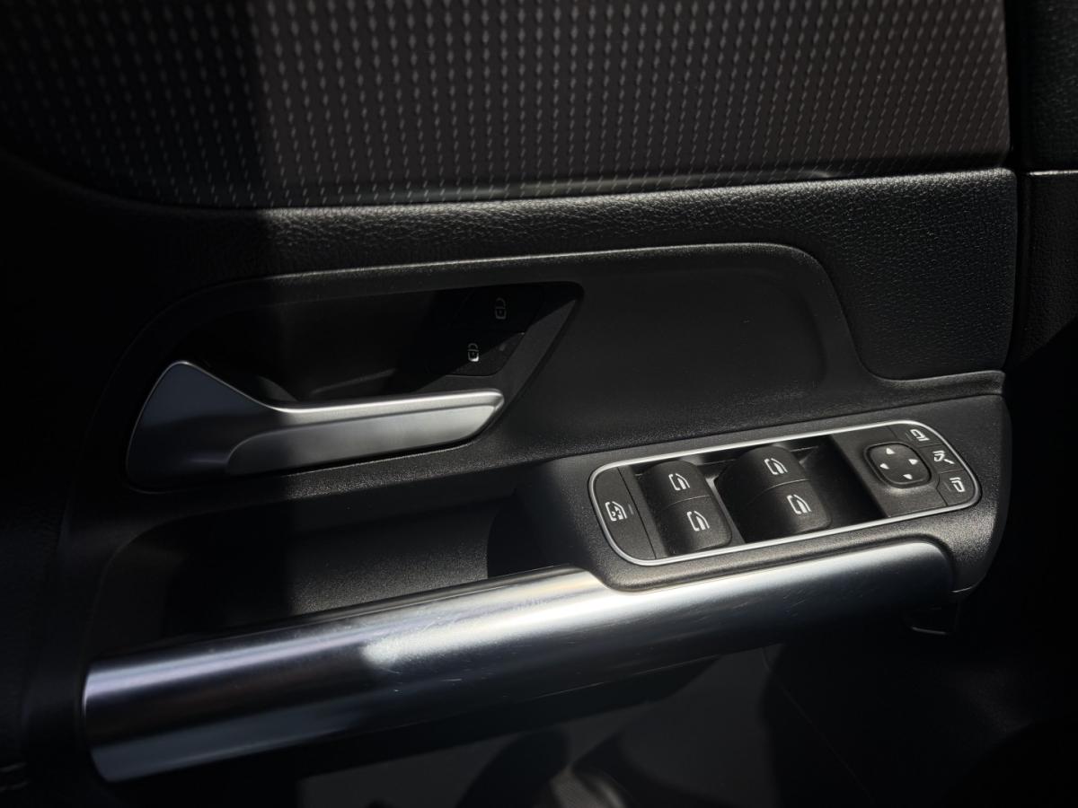 mercedes-benz-gla-2022-hibrido-1332cc