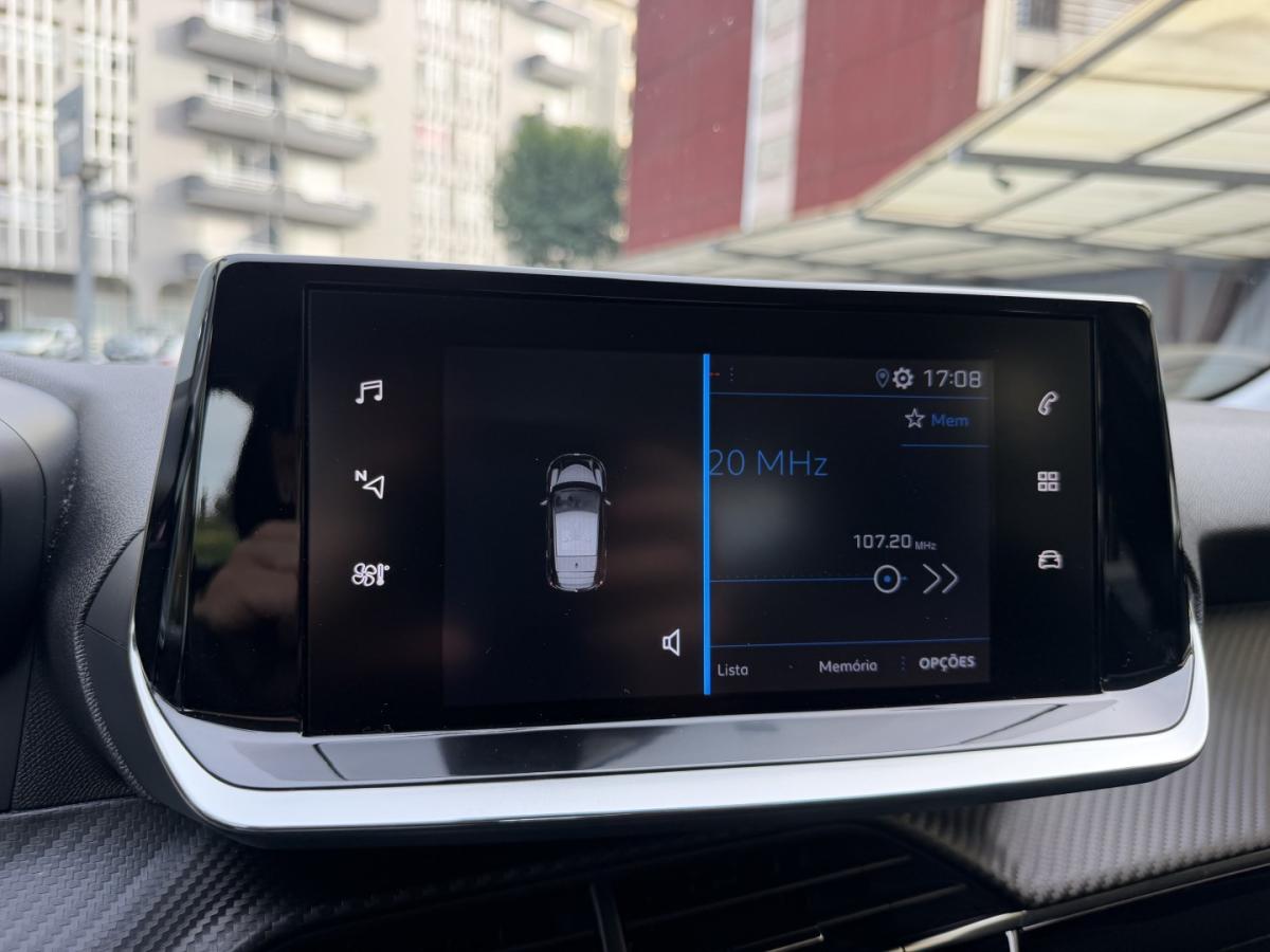 peugeot-208-2023-gasolina-1199cc