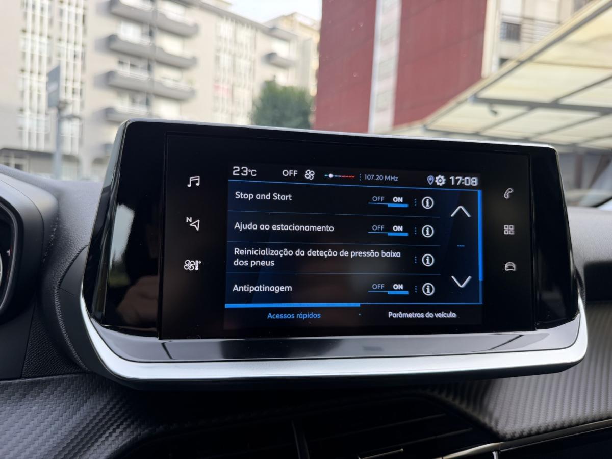 peugeot-208-2023-gasolina-1199cc