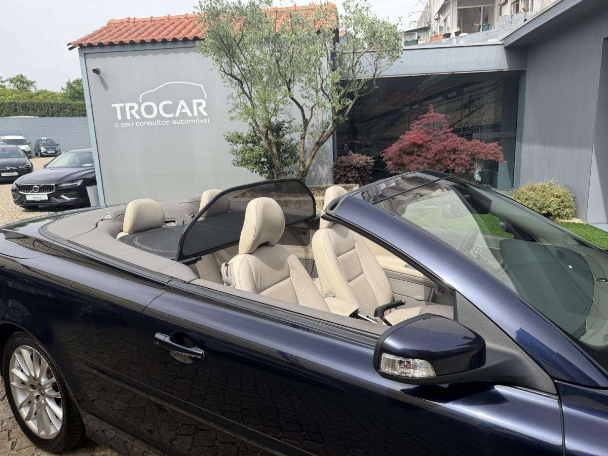 volvo-c70-2007-diesel-1997cc