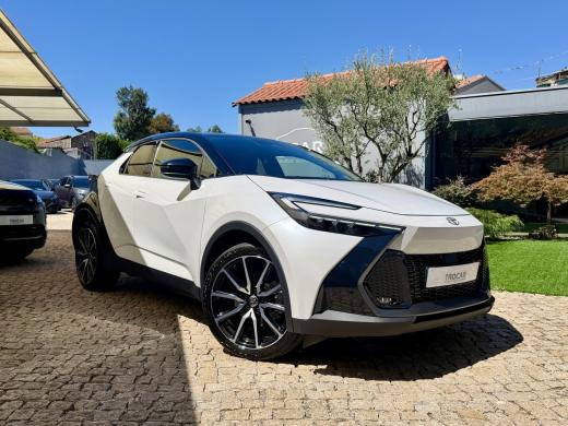 toyota-c-hr-2025-hibrido-1987cc