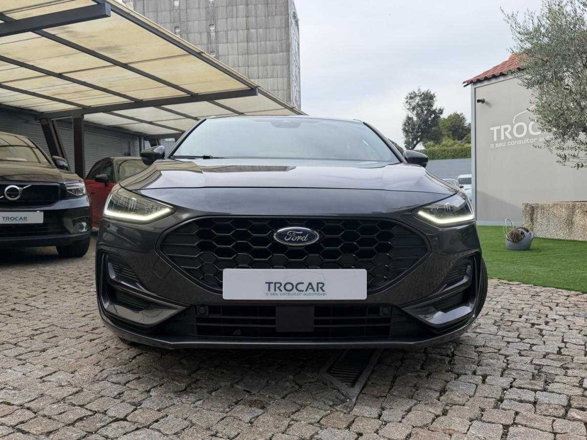 ford-focus-2022-diesel-1499cc