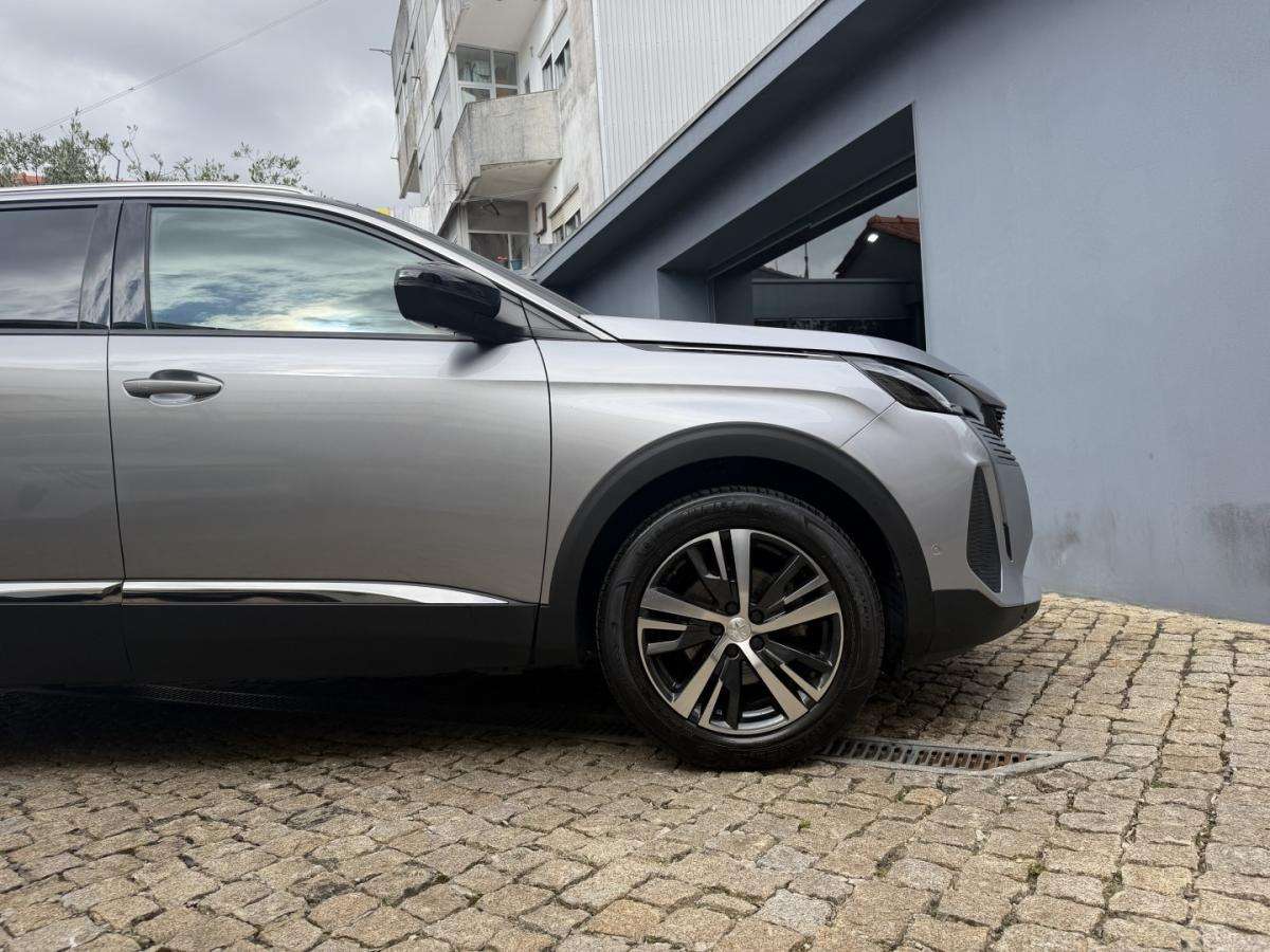 peugeot-5008-2021-gasolina-1199cc