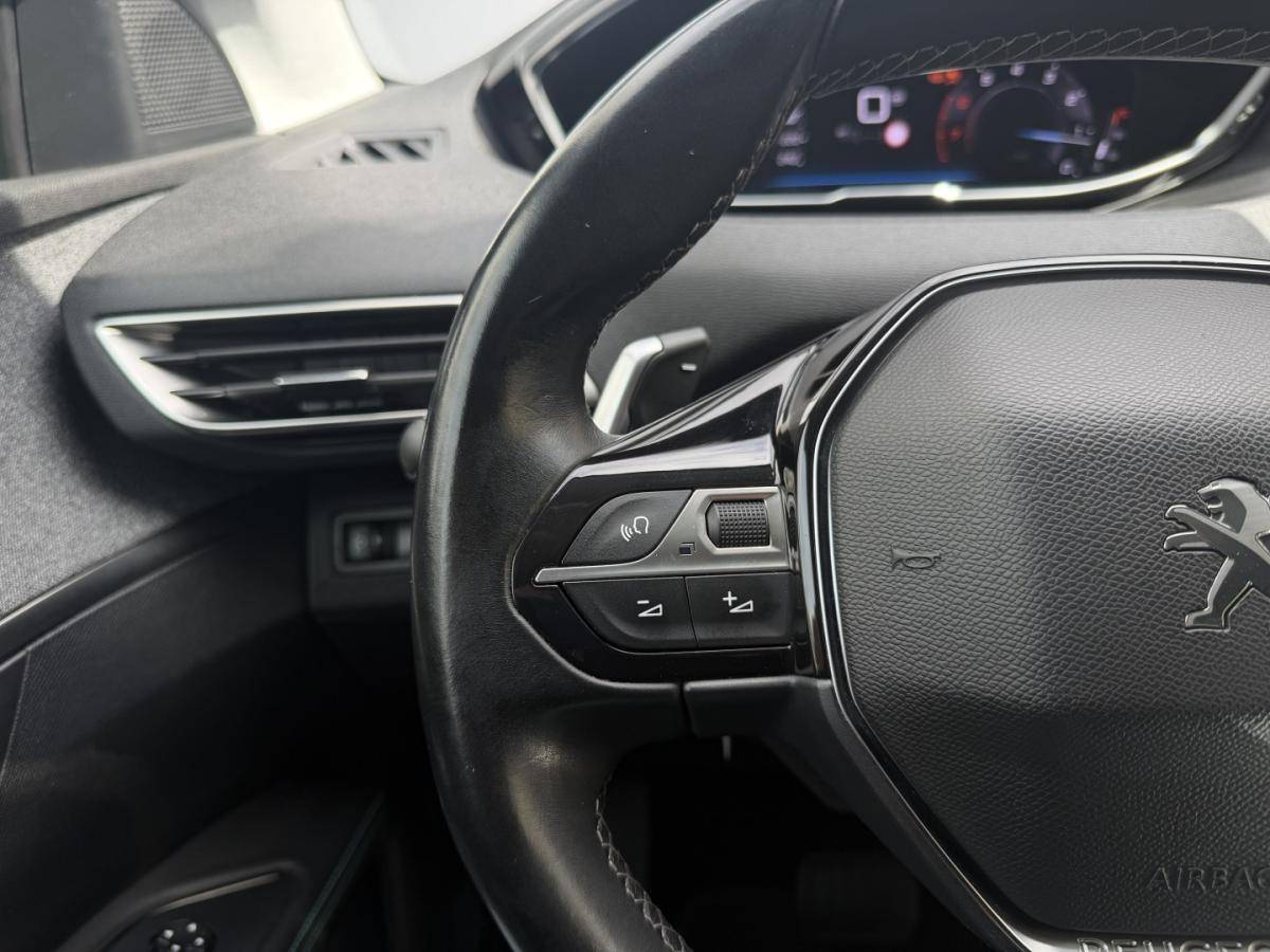 peugeot-5008-2021-gasolina-1199cc