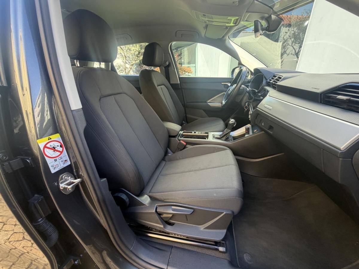 audi-q3-2023-hibrido-1395cc