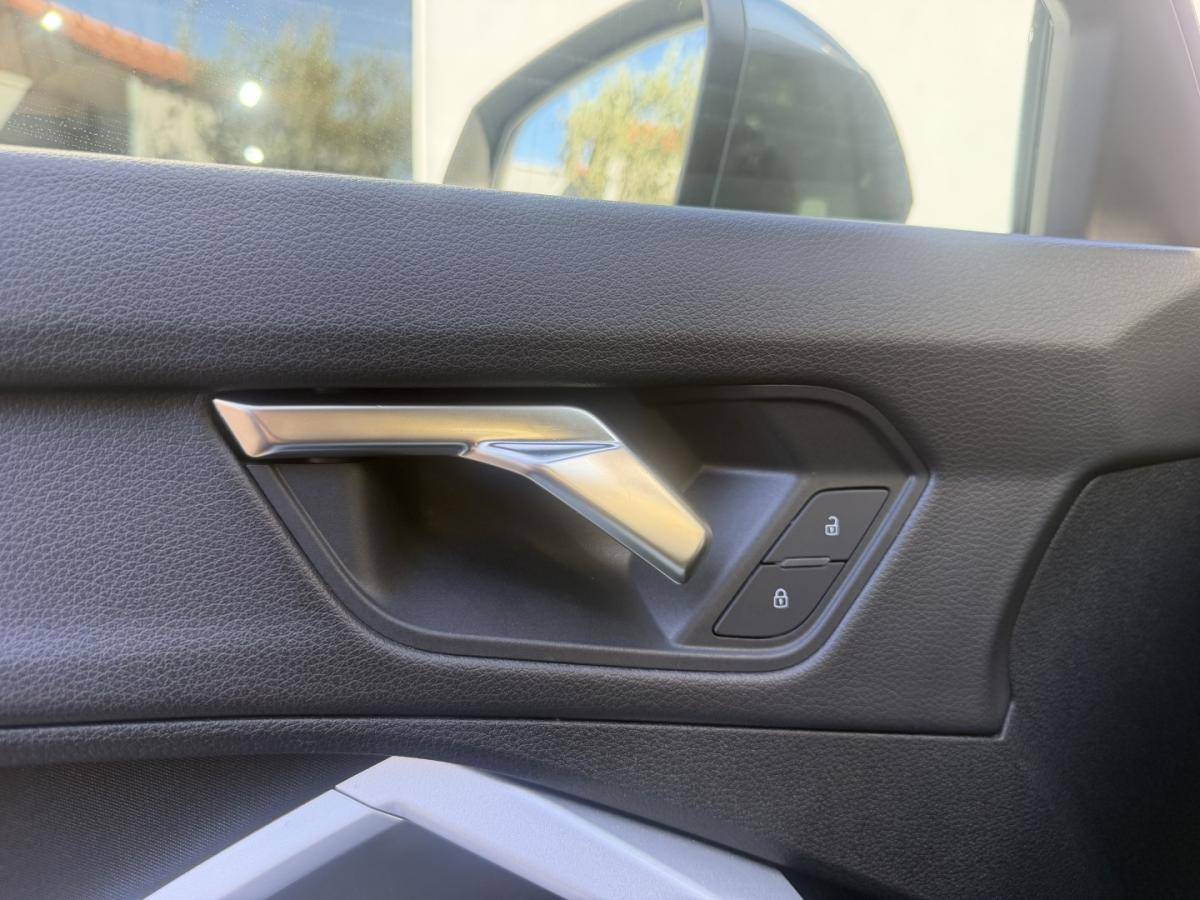 audi-q3-2023-hibrido-1395cc