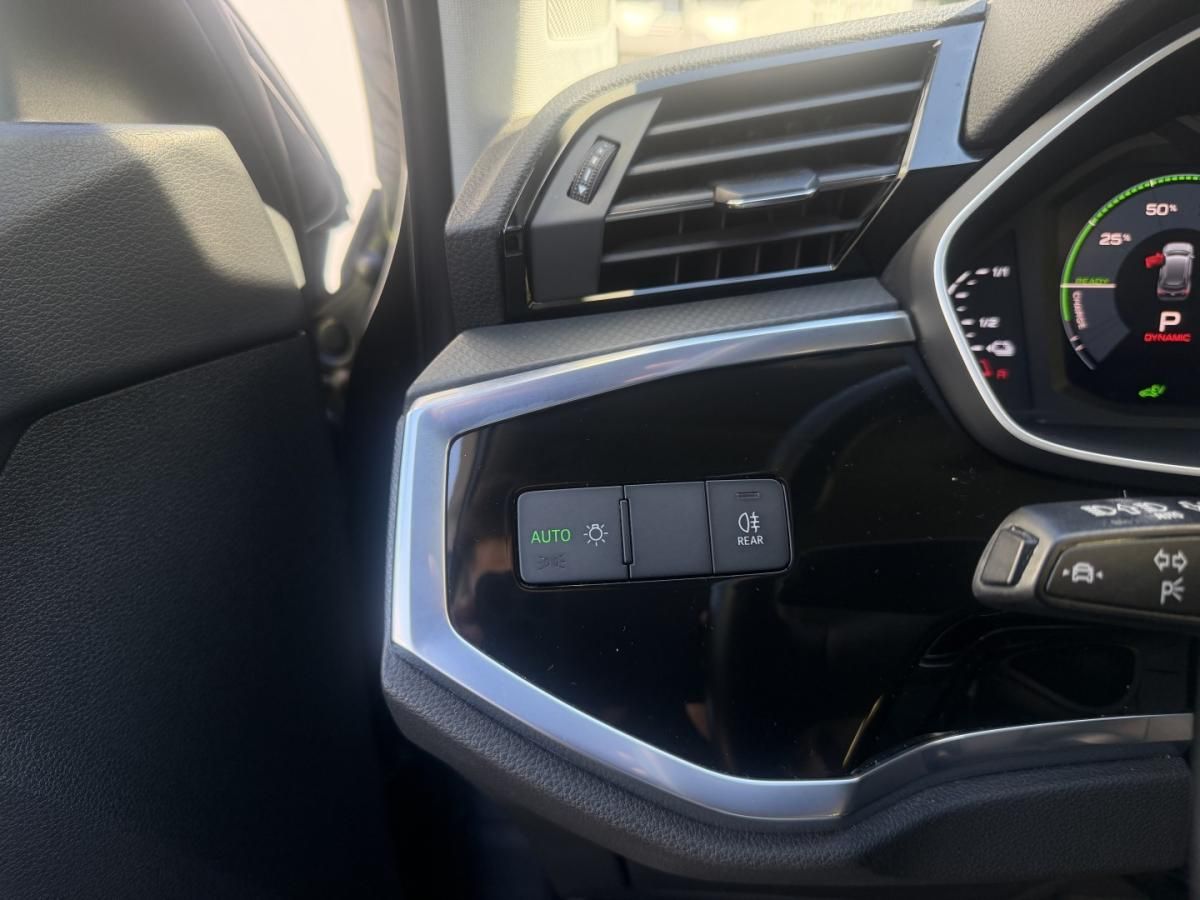audi-q3-2023-hibrido-1395cc