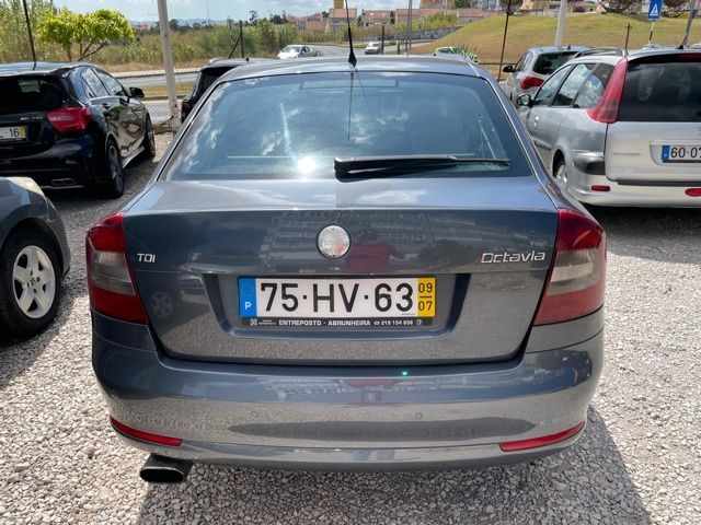 skoda-octavia-2009-diesel-1600cc