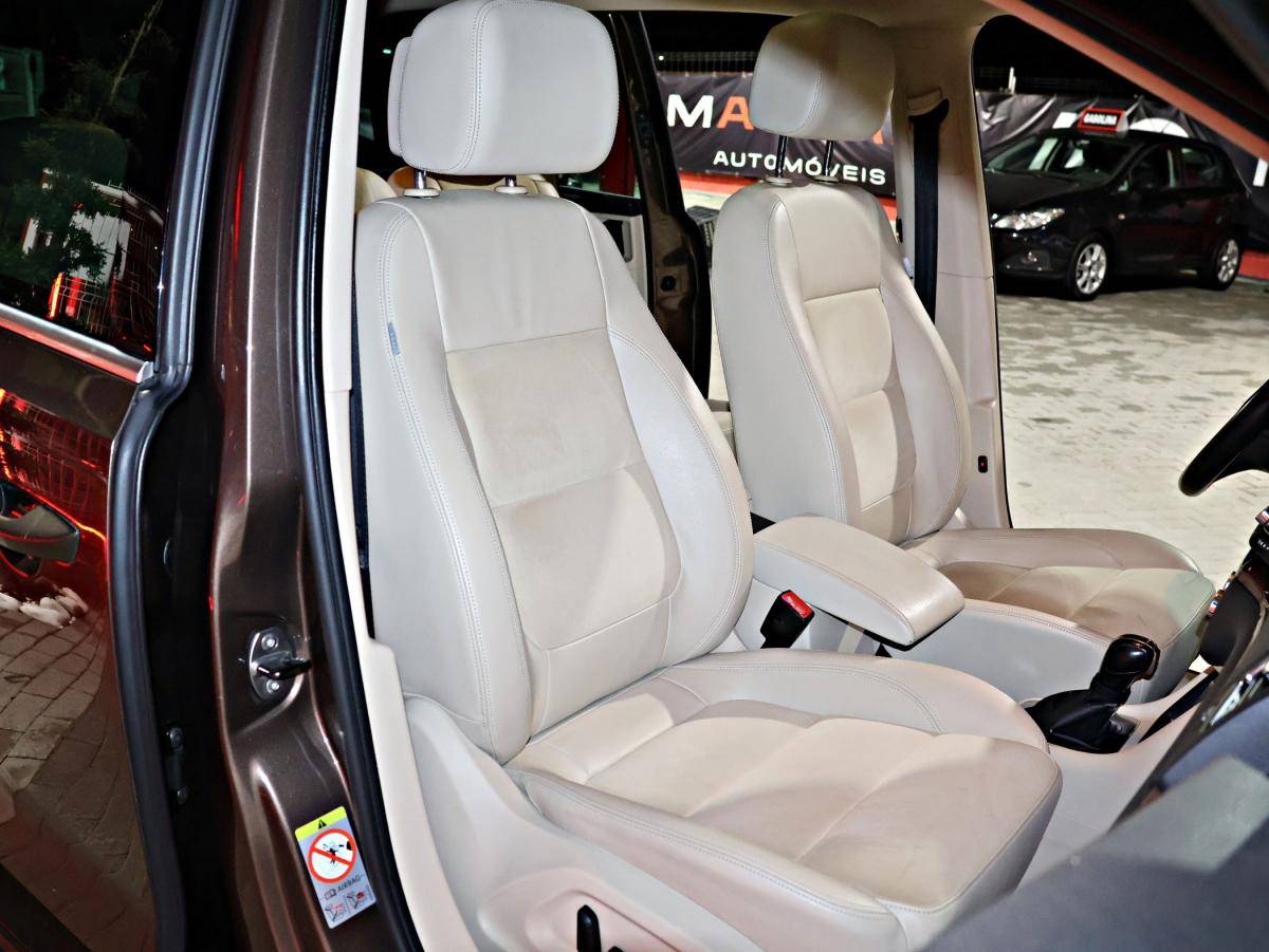 volkswagen-sharan-2013-diesel-1968cc