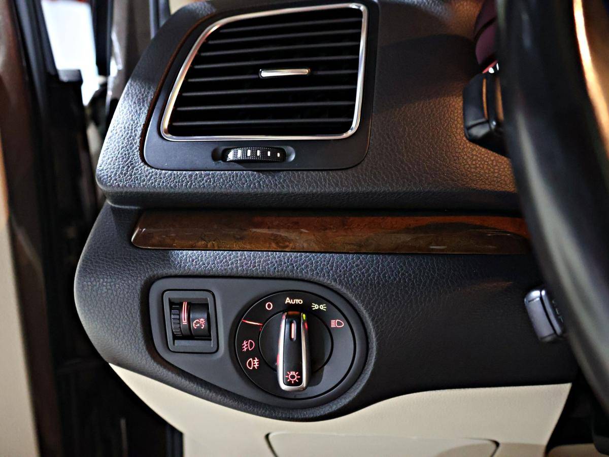 volkswagen-sharan-2013-diesel-1968cc