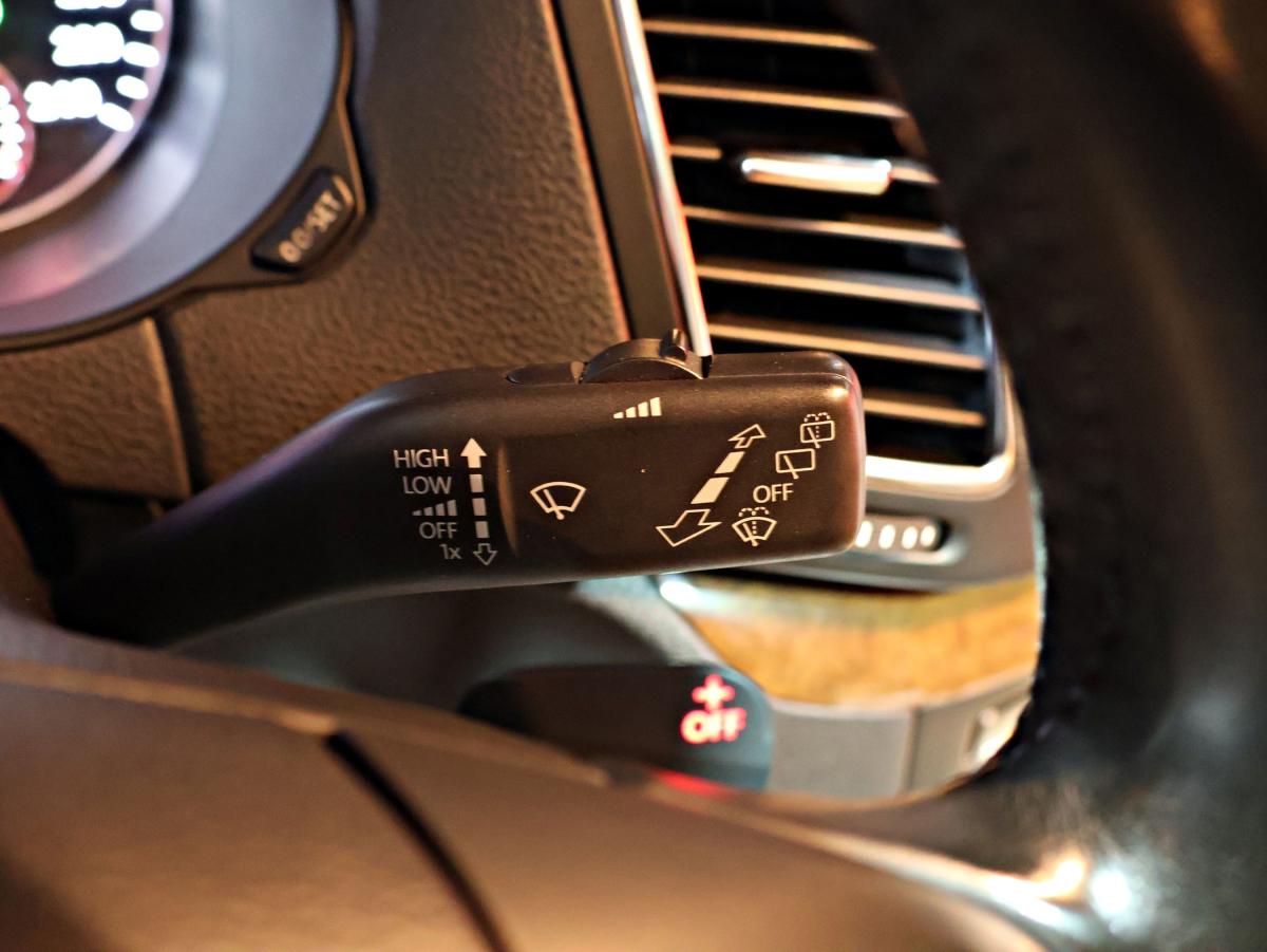 volkswagen-sharan-2013-diesel-1968cc