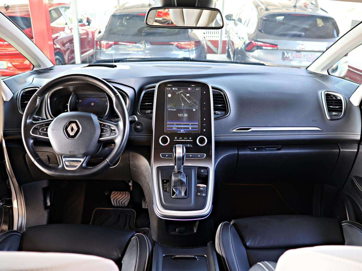 renault-grand-scenic-2018-diesel-1598cc