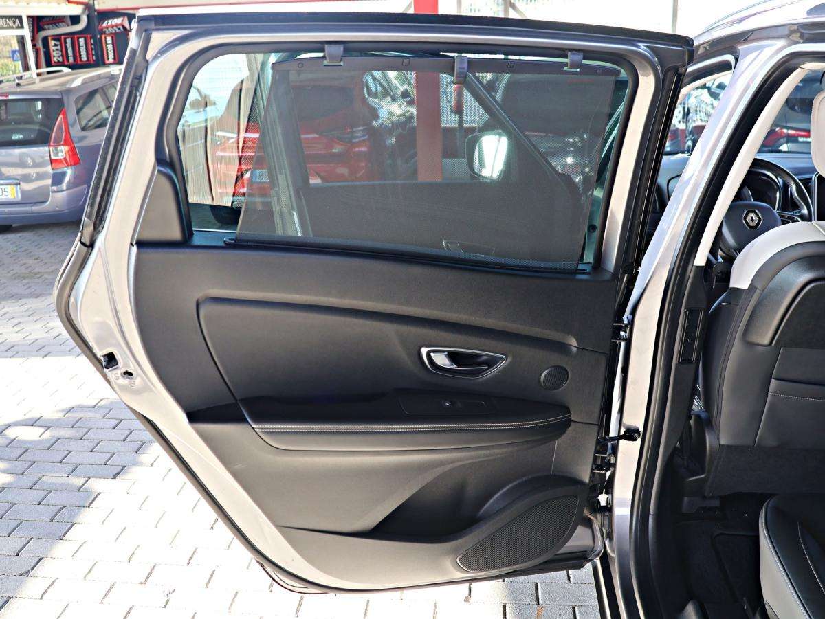 renault-grand-scenic-2018-diesel-1598cc