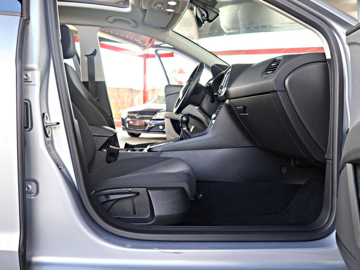 seat-leon-st-2020-diesel-1598cc
