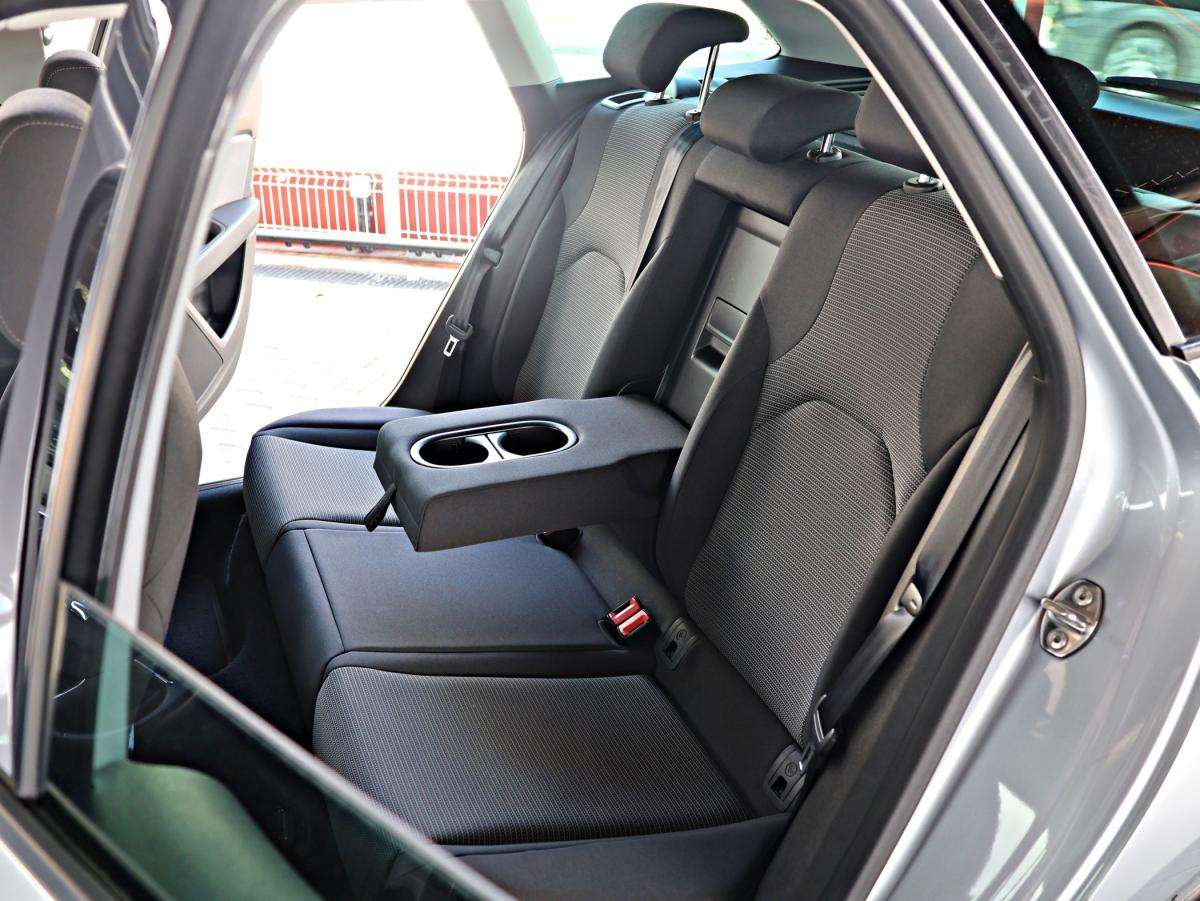seat-leon-st-2020-diesel-1598cc