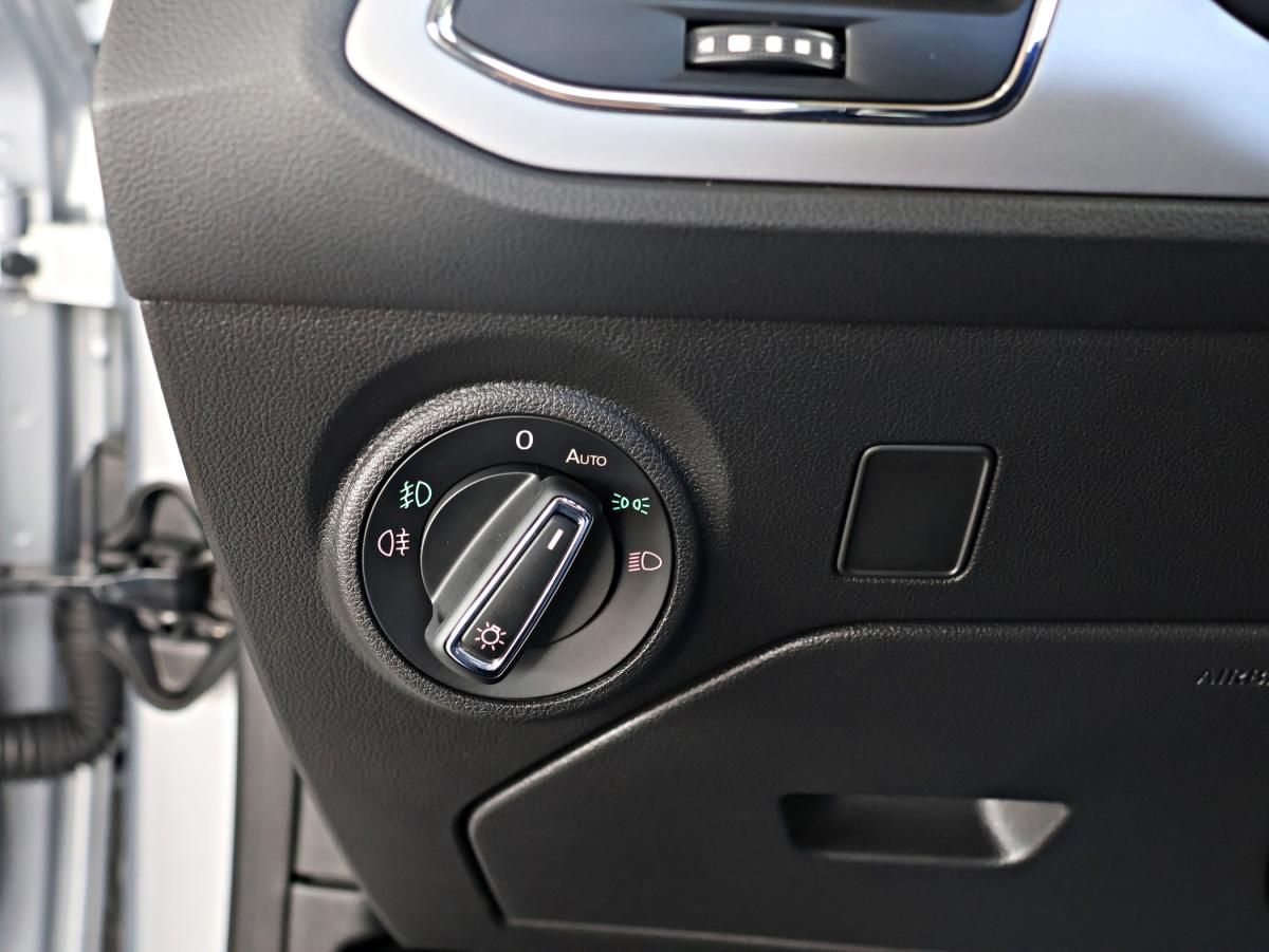 seat-leon-st-2020-diesel-1598cc