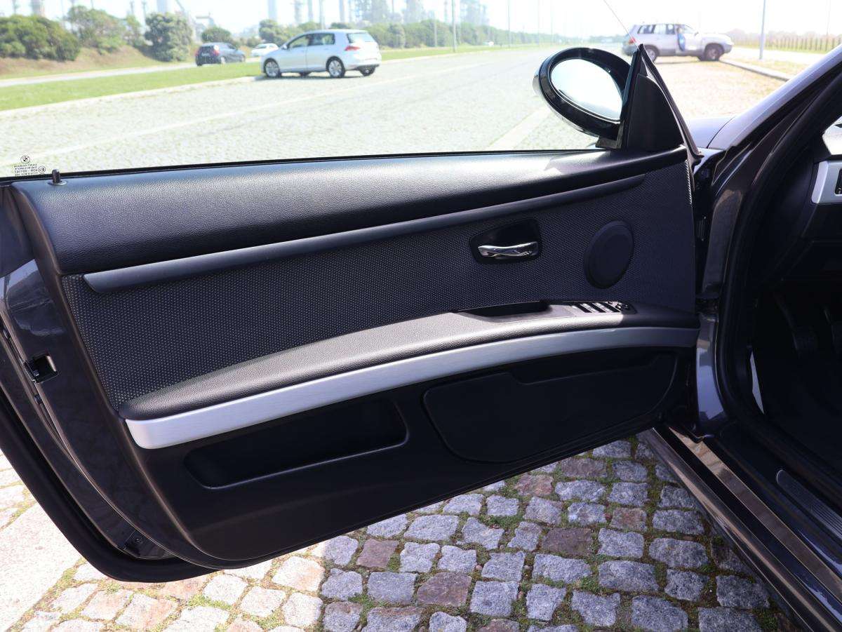 bmw-serie-3-2007-gasolina-2996cc