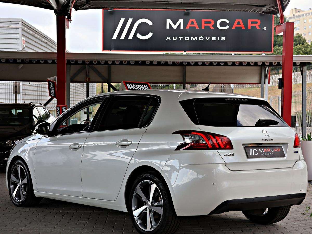 peugeot-308-2015-diesel-1560cc