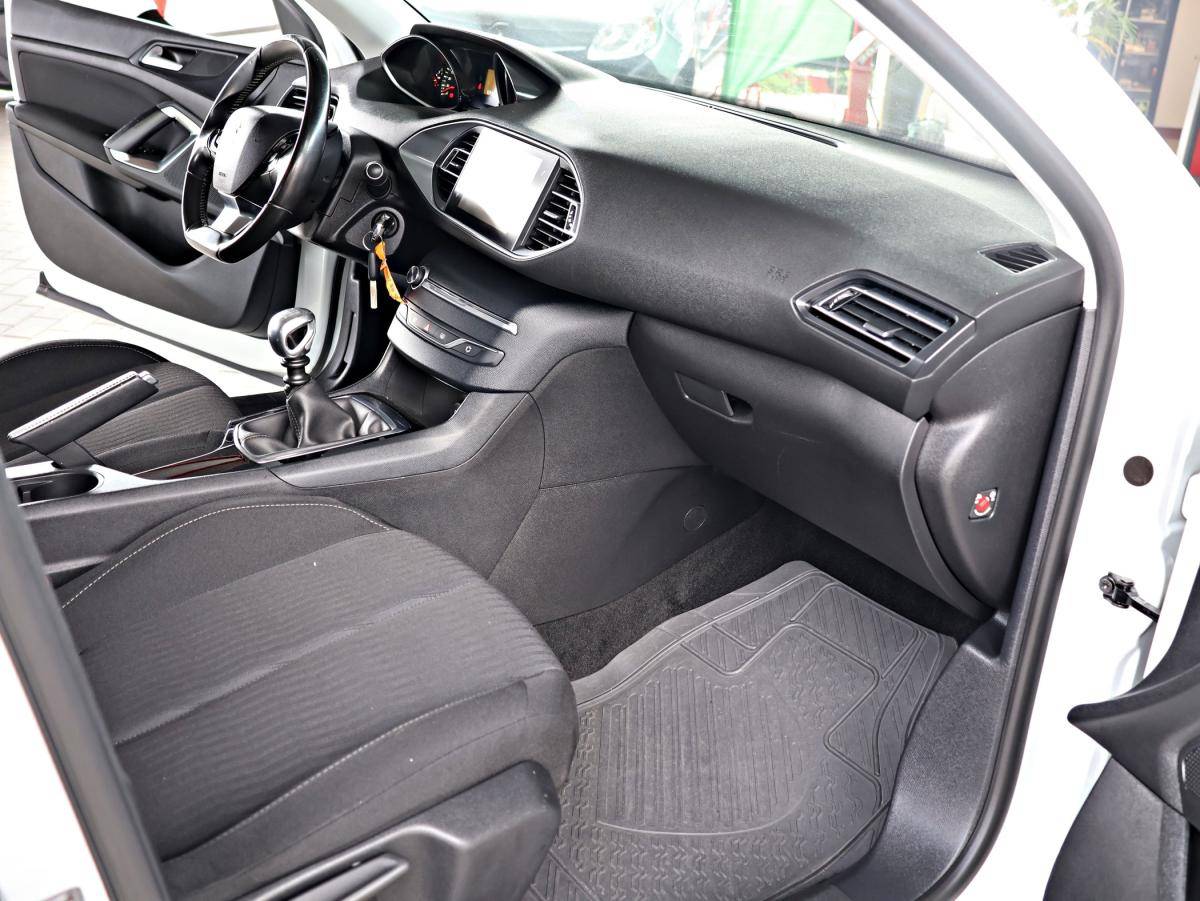 peugeot-308-2015-diesel-1560cc