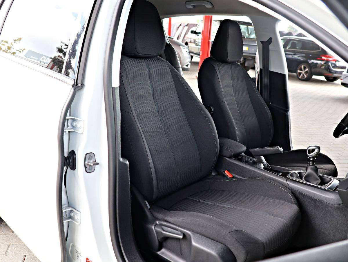 peugeot-308-2015-diesel-1560cc