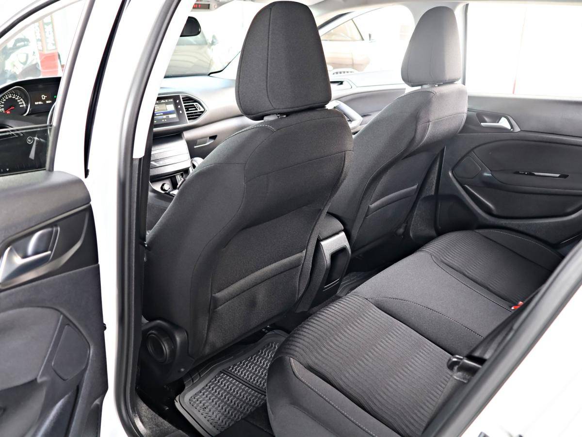 peugeot-308-2015-diesel-1560cc