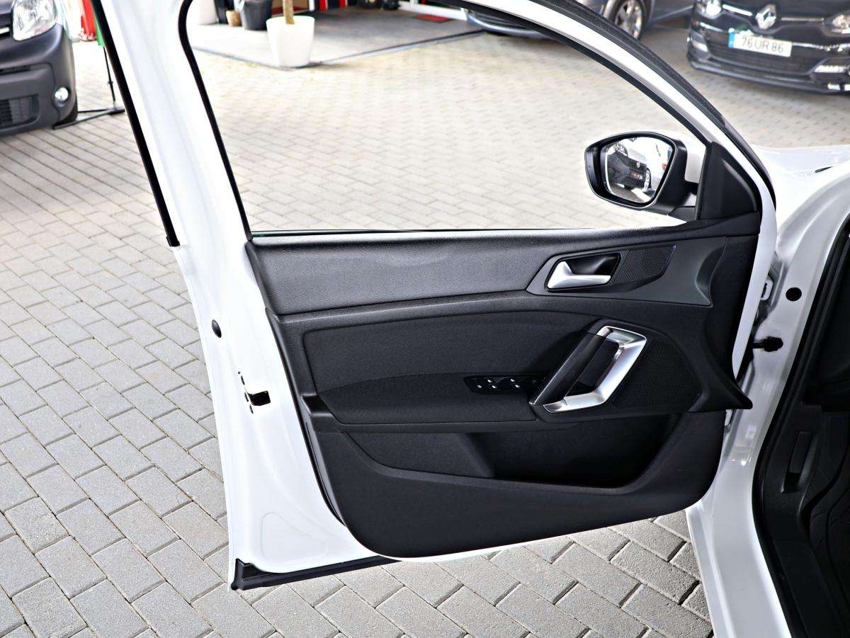 peugeot-308-2015-diesel-1560cc