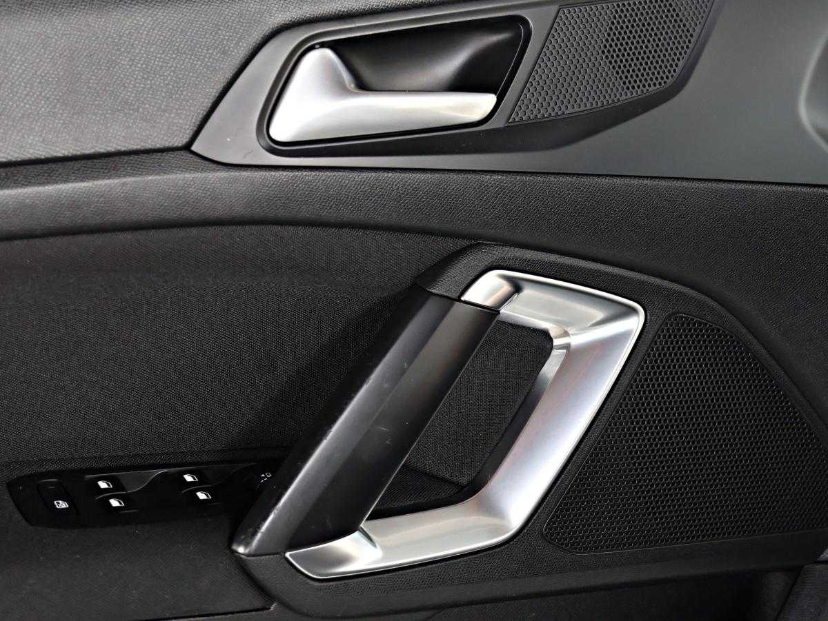 peugeot-308-2015-diesel-1560cc
