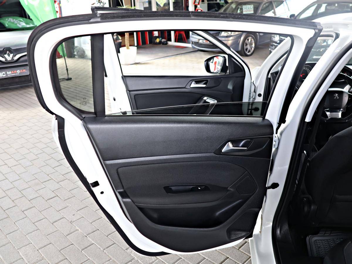 peugeot-308-2015-diesel-1560cc